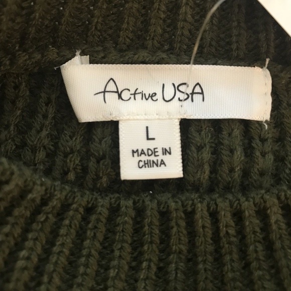 Long Sleeve Ribbed Knit Cold Shoulder Sweater - Picture 7 of 7